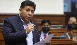 Congresista Raúl Doroteo retira su firma de moción de censura contra Alejandro Soto