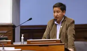 Guido Bellido pide mayores “derechos de comunicación” para Pedro Castillo en el Penal de Barbadillo