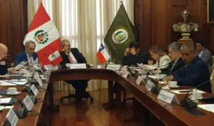 Parlamentarios de Perú y Chile coordinan políticas migratorias contra la delincuencia organizada