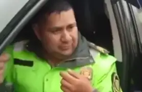 Chorrillos: policía pierde el control de su auto y casi provoca tragedia