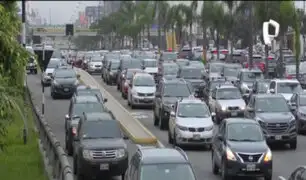 Javier Prado: multaran con S/300 a conductores que no respetan carril libre