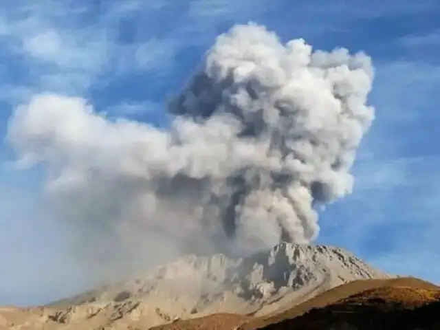 Volcán Ubinas: amplían estado de emergencia en siete distritos de Moquegua por peligro de erupción