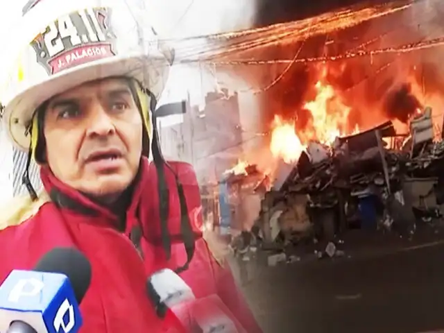 Se registra incendio en una vivienda que era usada como depósito de reciclaje en Chorrillos