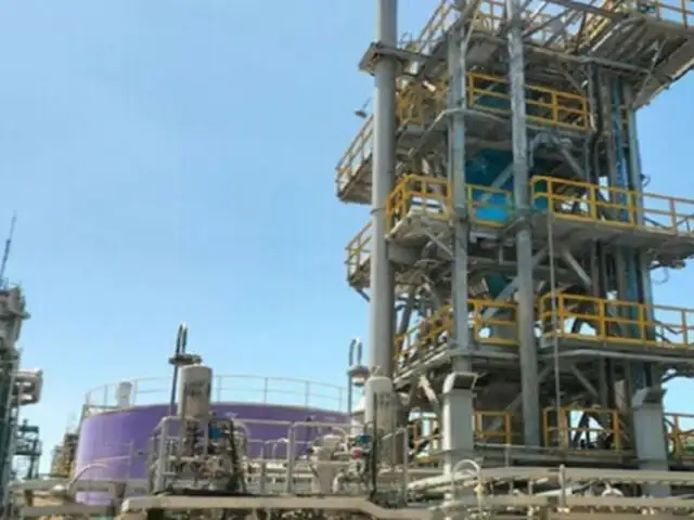 Descartó daños personales: Osinergmin continúa supervisión en la refinería Talara tras incendio