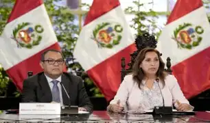 Dina Boluarte: 48% de peruanos considera que debería dejar de "escuchar" a Alberto Otárola