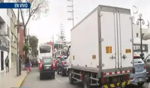 Chorrillos: enorme congestión vehicular por cierre de la vía Costa Verde