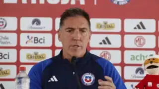 Eduardo Berizzo, director técnico de Chile: “Perú es un rival directo”
