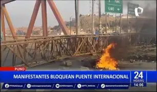 Puno: manifestantes bloquean puente internacional Ilave