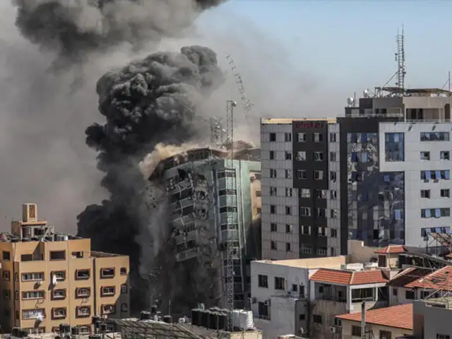 Israel ataca aeropuertos de Damasco y Alepo, según medios locales