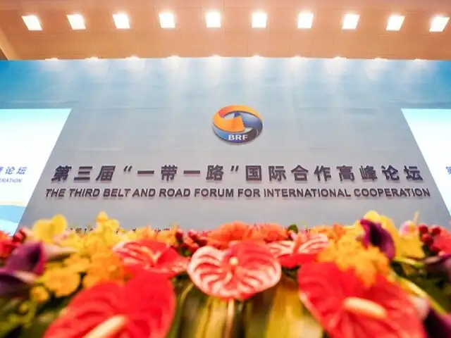 Xi Jinping anuncia importantes medidas para apoyar cooperación de alta calidad en la Franja y la Ruta