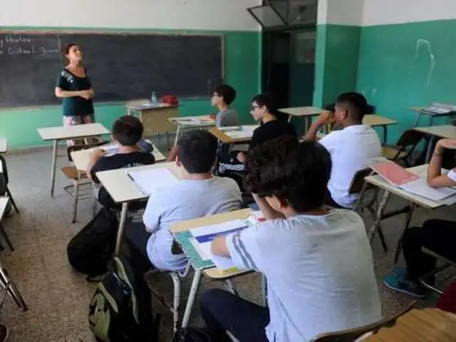 ¡Novedad en la Educación Peruana! Cuatro Cursos Clave Llegan a las Aulas en el 2024