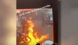 La Victoria: peruanos queman motocicleta de repartidor extranjero