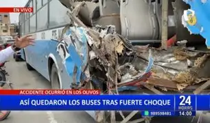 Los Olivos: Así quedaron buses tras fuerte choque en la Panamericana Norte