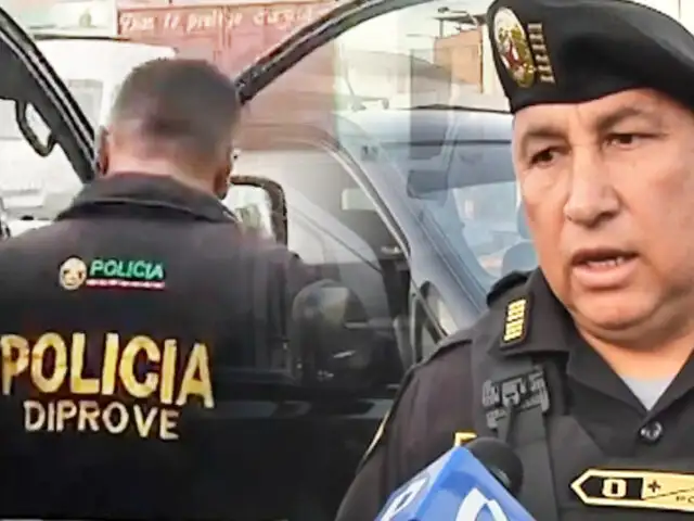 Diprove realiza operativo en busca de autos reportados como robados en el Cercado de Lima