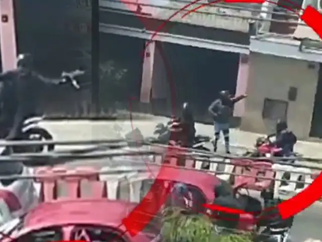 Ataque con motos en horda: impactantes robos en dos ruedas