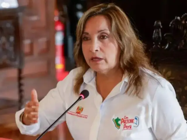 Dina Boluarte pide más presupuesto al Congreso para mejorar carreteras: “Viajé y mi bus casi se cae”