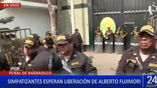 Ate: simpatizantes de Fujimori se congregan en Penal de Barbadillo a la espera de su liberación