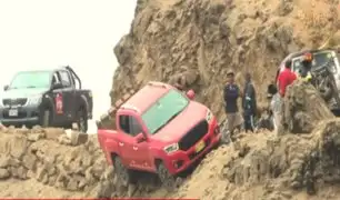 Chorrillos: conductor salva de morir tras quedar al borde de un precipicio en el Morro Solar