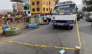 Por no pagar cupos: chofer de cúster fue asesinado a balazos al interior de su unidad en SJL