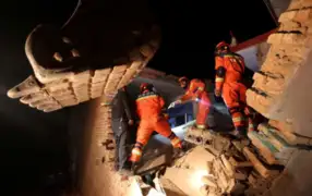 China: más de 100 muertos deja potente terremoto en la provincia de Gansu