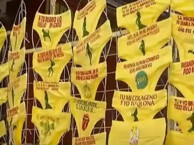 "Tú eres mi colágeno y yo soy tu...": siguen las ofertas en prendas amarillas con frases por Año Nuevo en Gamarra