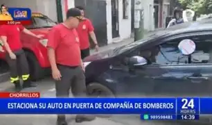 Chorrillos: Irresponsable conductor estaciona su auto en puerta de compañía de bomberos