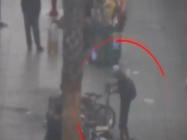 Cercado de Lima: Detienen a sujeto que robó scooter eléctrico en el Centro Cívico