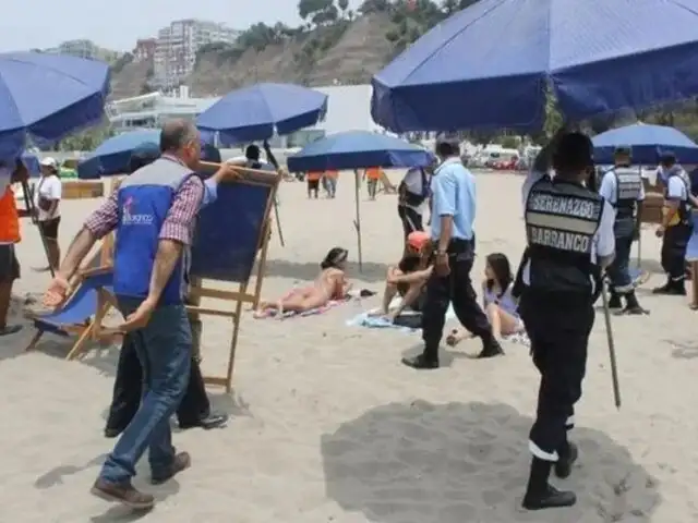 Barranco: Alquiler de sombrillas volverá a playa "Los Yuyos"