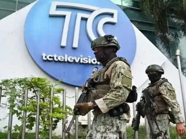 Terror y caos en Ecuador: Más de 20 trabajadores fueron rescatados del canal de Televisión