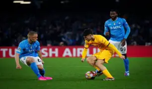 Champions League: Napoli y Barcelona igualan por los octavos de final del torneo
