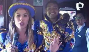 Reportera baila caporales y sorprende a turistas durante trayecto en tren de Cusco a Puno