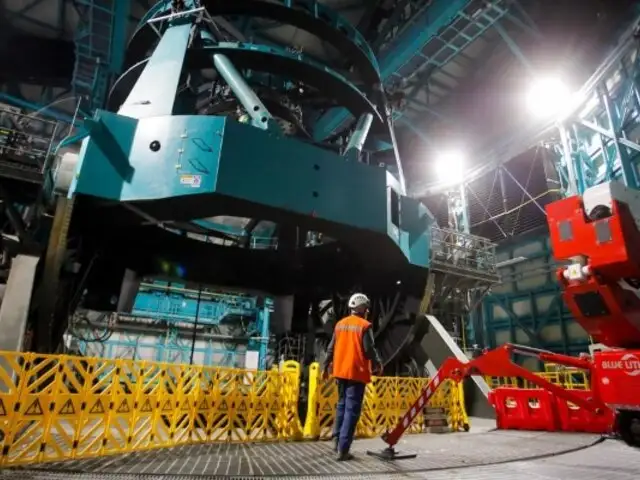 Chile instala la cámara digital más grande del mundo en un telescopio