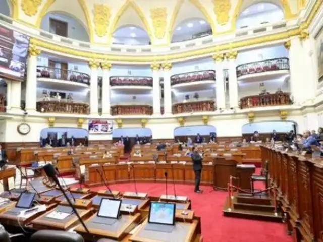 Congreso: piden acciones ante copamiento de oficinas con gente allegada al partido Perú Libre