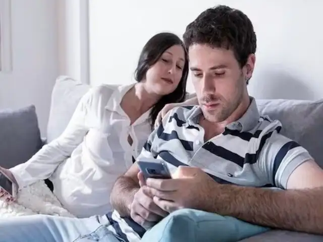 Compartir contraseñas con tu pareja pone en riesgo la privacidad en línea, revela estudio