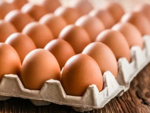 Huevo sube de precio debido al calor extremo que afecta Lima y otras regiones