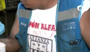 Delincuente le reclama a su víctima por tener un polo de Alianza Lima durante asalto en Chorrillos
