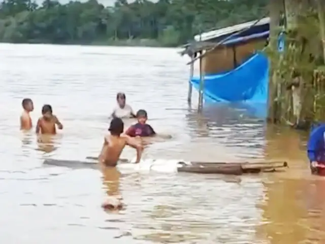 Comunidades en Yurimaguas están casi completamente inundadas por desborde del río Huallaga