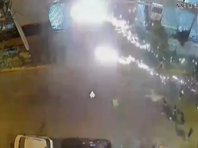 Seudobarristas atacaron vehículos y viviendas en varios distritos de Lima