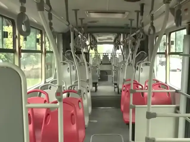 ATU presenta nuevo bus articulado para flota del Corredor Morado