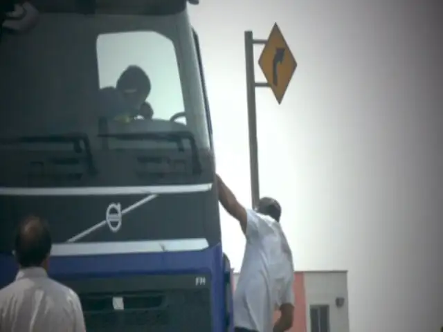 Callao: delincuentes asaltan a transportistas de carga pesada en la avenida Néstor Gambetta