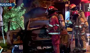 Vehículo de alta gama se incendia en Breña: ¿el siniestro fue provocado?