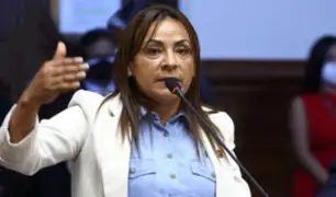 Congreso: Kira Alcarraz retiró de su despacho a trabajadora que sería cercana a Darwin Espinoza