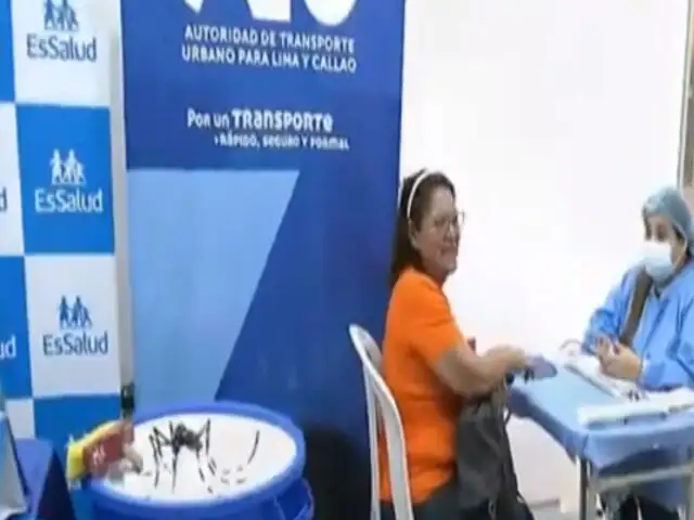 Dengue: realizan campaña de información en la estación central del Metropolitano