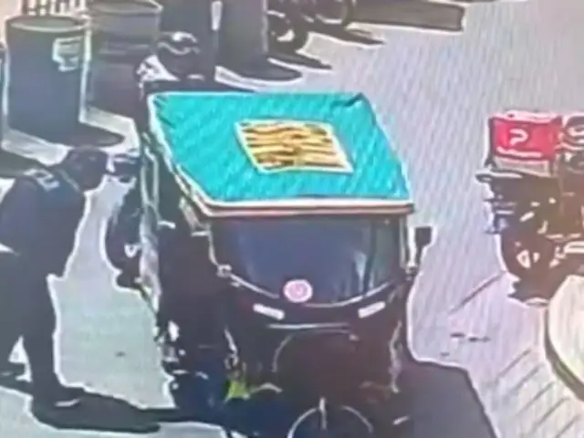 Comas: delincuente trepa mototaxi para asaltar a hombre que acudió a agente bancario