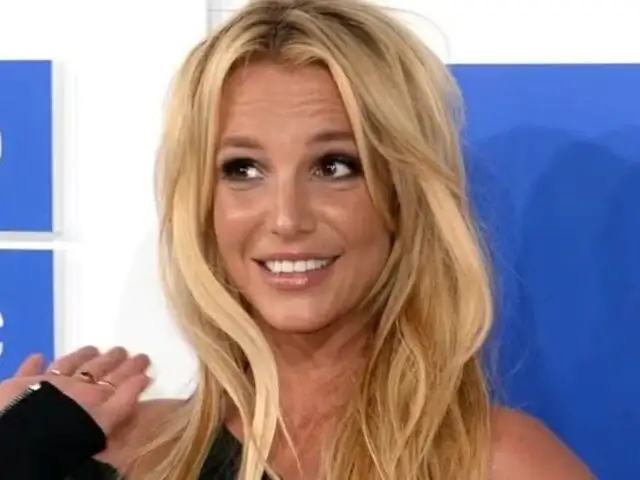 Britney Spears descarta pelea con su novio y aclara que solo se hizo un esguince