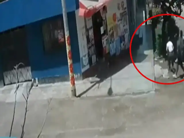 Delincuentes en mototaxi interceptan para robarle a joven a pocos metros de su casa en VMT