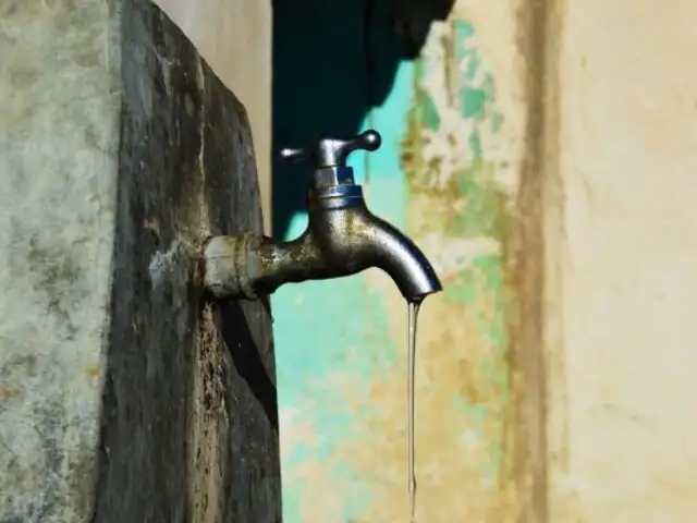 ¿Baja presión del agua potable en casa?: conoce AQUÍ qué hacer