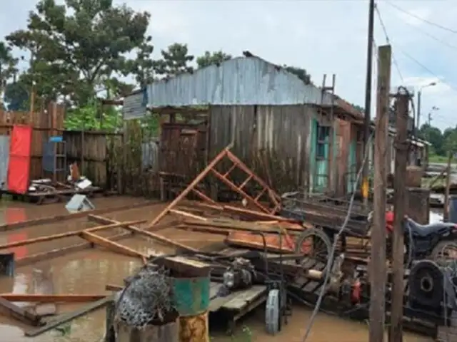Damnificados piden urgente ayuda: desborde de río arrasa viviendas, colegios y cultivos en Loreto