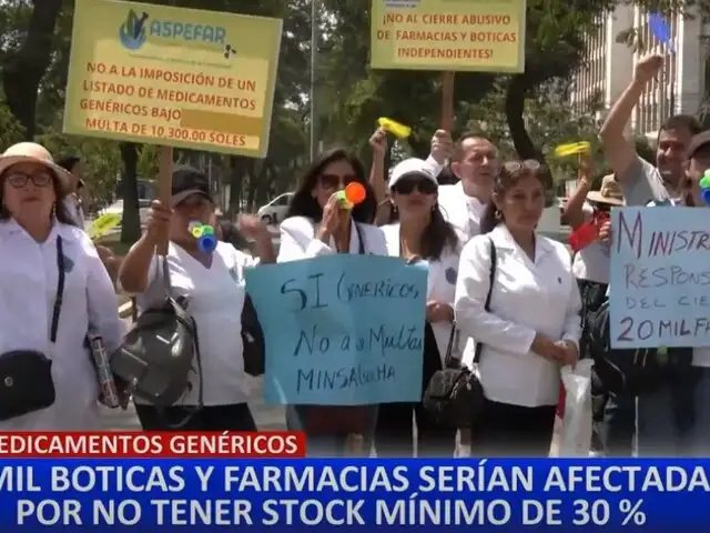 Farmacéuticos protestan ante el Minsa por obligación de 30 % stock de medicamentos genéricos