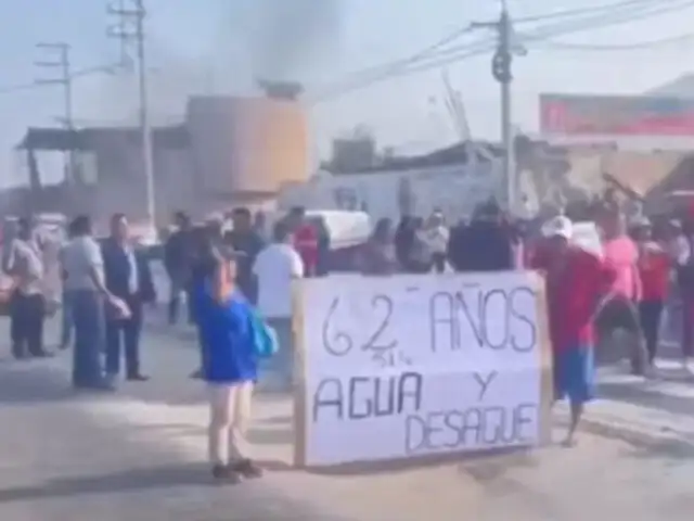 Dina Boluarte: vecinos bloquean Panamericana Norte por visita de mandataria a megapuerto de Chancay